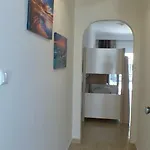 Appartement White 70m From The Sea *
