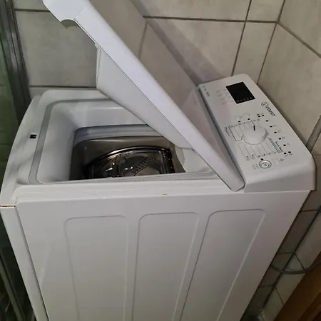 White 70m From The Sea Apartment *